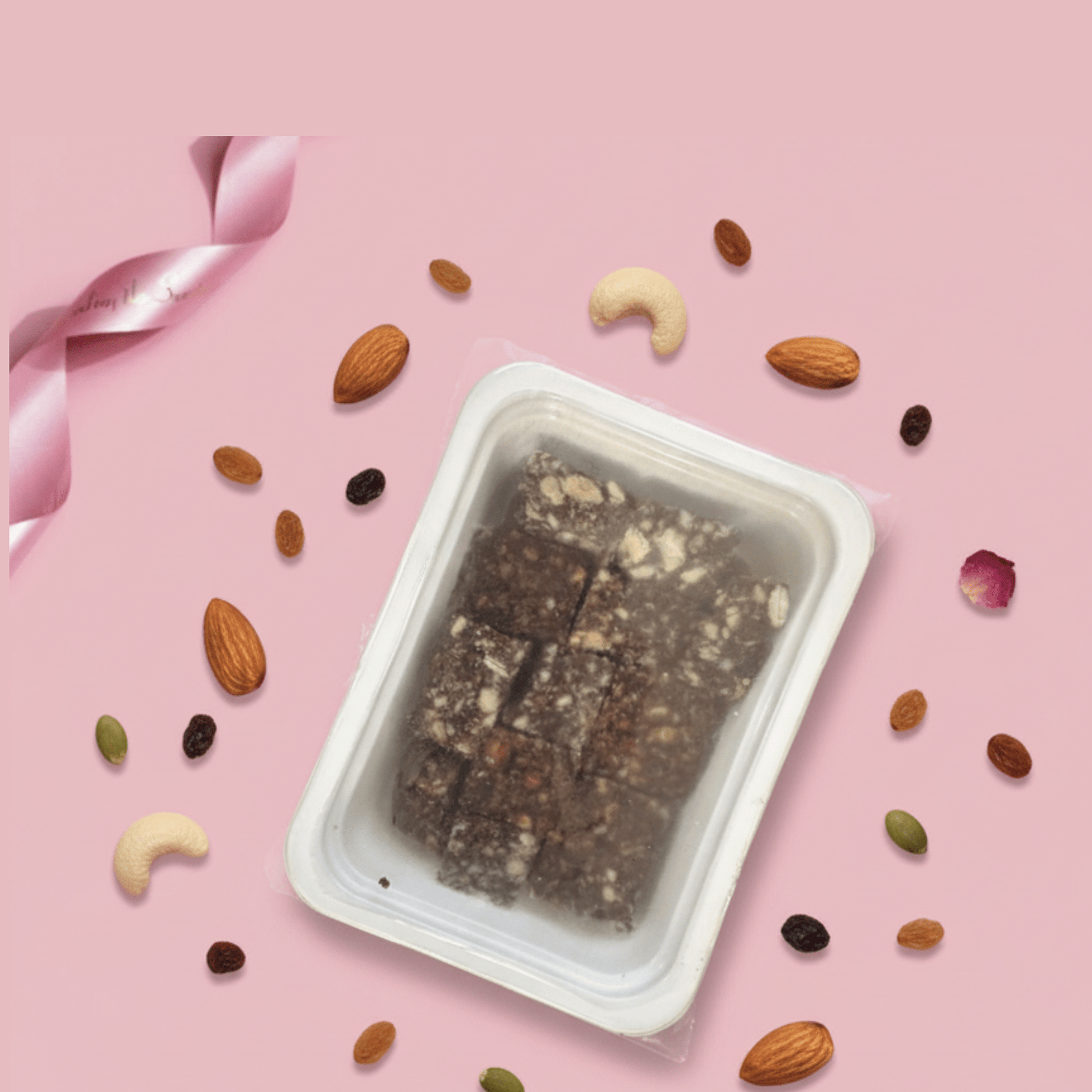 Dry Fruit Bites Date - Sweetened - Nutty Village